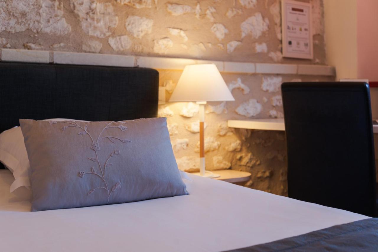Le Pigeonnier Du Perron Hotel Availles-en-Chatellerault Екстер'єр фото