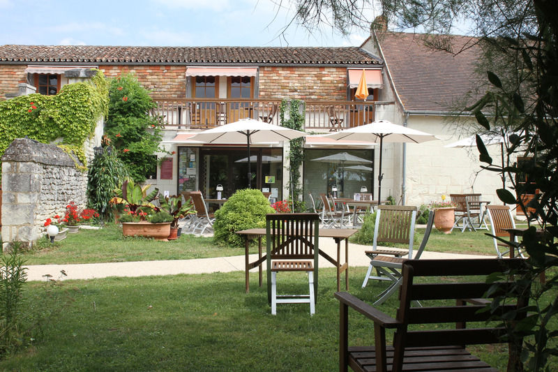 Le Pigeonnier Du Perron Hotel Availles-en-Chatellerault Екстер'єр фото