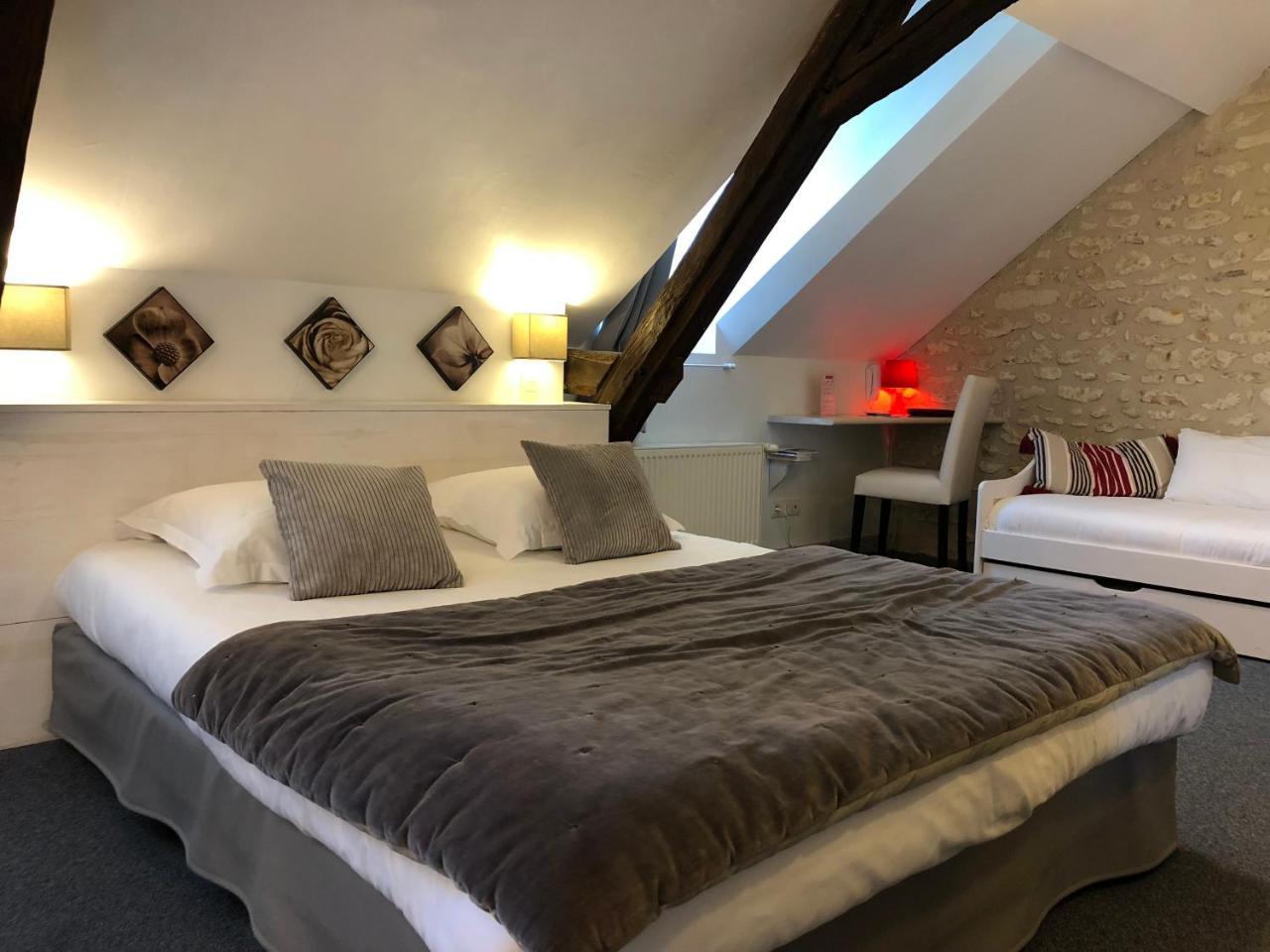 Le Pigeonnier Du Perron Hotel Availles-en-Chatellerault Екстер'єр фото